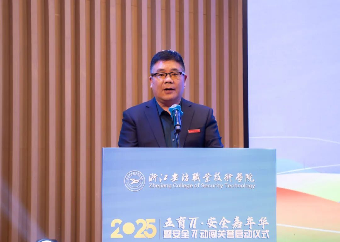 cfe33f9a2a23ca7290f7a460bede1a1.jpg
