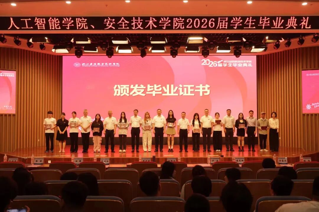 a67fbc47cb1a69dc680b0f601b0e349.jpg